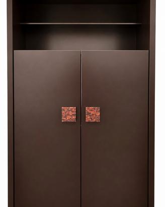 Armadio marone con ante+ maniglie di design