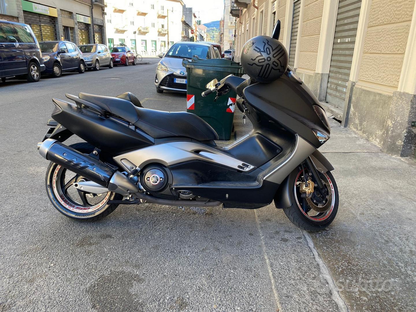 Yamaha TMAX 500 usata a Torino per € 4.000