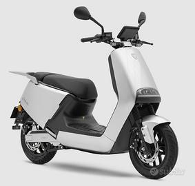 SCOOTER ELETTRICO OMOL. L3 (motociclo) Yadea G5S.-