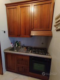 Regaliamo Cucina con elettrodomestici 