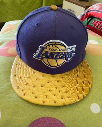 Cappello Lakers