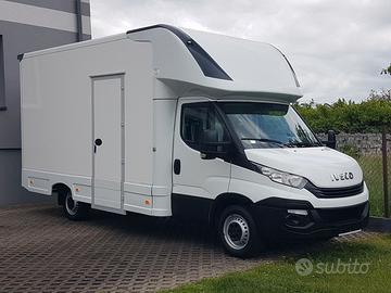 Iveco daily autonegozio street food