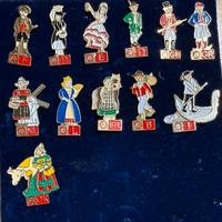 Collezione 12 spille/pins Shell paesi europei