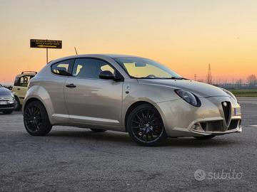 Alfa mito quadrifoglio