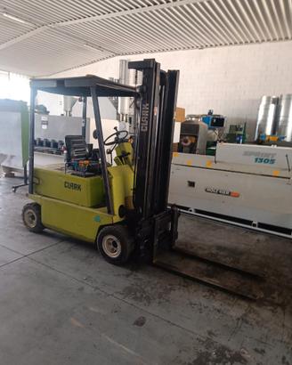 Carrello Elevatore Elettrico CLARK EM15SL