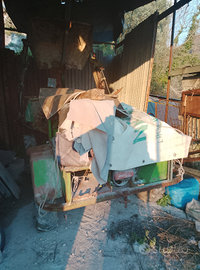 Tumberino mezzo da cantiere escavatore