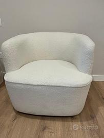 2 Poltrone bianche nuovissime girevoli