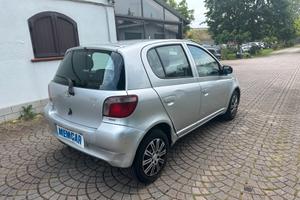 Toyota Yaris 1.0i 16V cat 5 porte GUIDABILE DA NEO