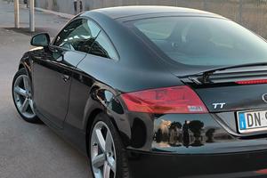 Audi TT 2.0