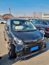 Ricambi carrozzeria e cerchi smart