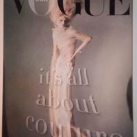 VOGUE Unique Supplemento n.727