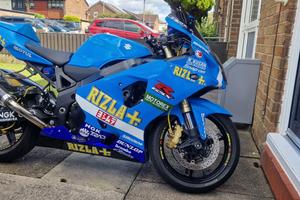 Suzuki gsxr600 2004 k4