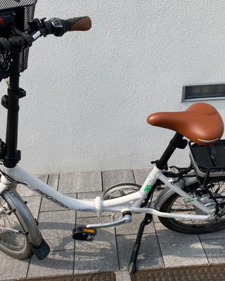 Bicicletta elettrica megamo a pedalata assistita