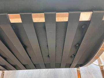 Poltrona Barcelona riproduzione italiana