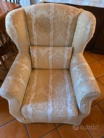 Tris Salotto: Divano + 2 Poltrone - Roma