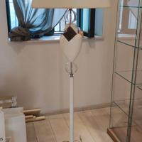 Lampada Piantana Design Elegante
