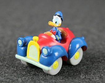 313 di Paperino piccola auto Disney