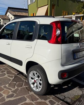 Fiat Panda 0.9 TwinAir Turbo Natural Power Lounge