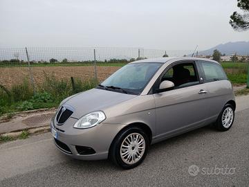 Lancia Ypsilon 1.4 Oro Ecochic GPL 1 proprietario