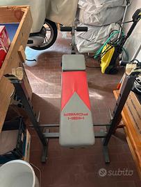 Panca piana regolabile con leg curl e extension