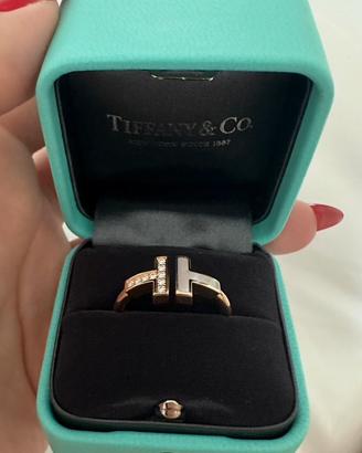 Anello Tiffany T Oro rosa e diamanti