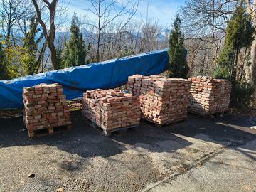 Mattoni pieni antichi