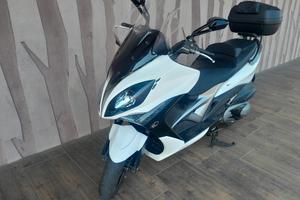 Kymco xciting 400i 