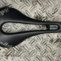 Sella slr superflow carbonio 130 grammi