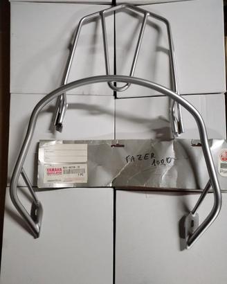 Portapacchi posteriore Yamaha Fazer 1000