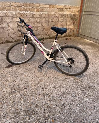 Mountain bike bianca donna