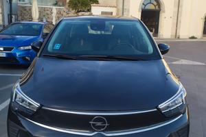 Auto Opel Crossland 