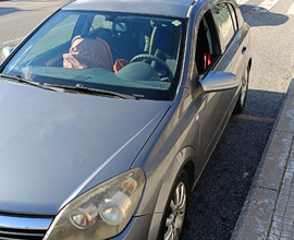Opel Astra 1.6 gpl
