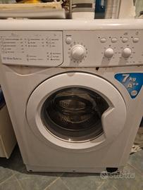 lavatrice INDESIT IWC71082 C ECO (IT)