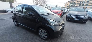 Toyota Aygo 1.0 CLIMA - LEGGI!