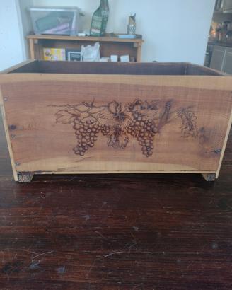 casetta di legno porta bottiglie 