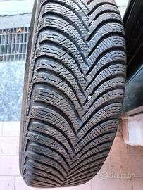 Gomme 4 stagioni con cerchi