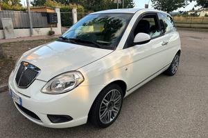 Lancia Ypsilon 1.4 Elle Ecochic GPL