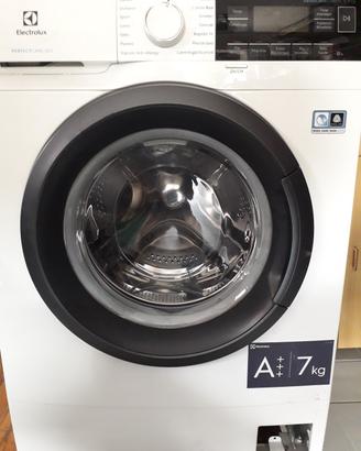 ricambi x lavatrice ELECTROLUX PERFECT CARE 600