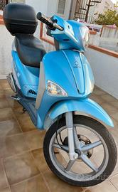 Moto scooter piaggio liberty 50 4 tempi