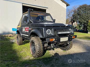 Suzuki samurai