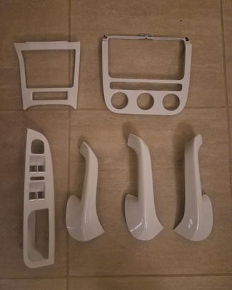 kit maniglie pannelli golf 5 plastiche  interne 