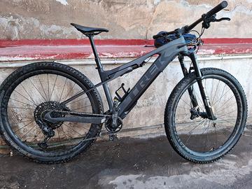 E-bike Trek E-caliber