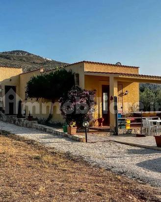 Villa unifamiliare Sp16, 172, Custonaci