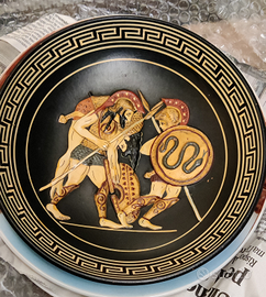 Piatto Lotta Greco Antico
