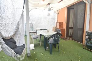 Semindipendente con cortile