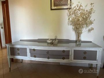 Credenza / console neoclassica con piano in vetro
