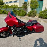 HARLEY DAVIDSON STREET GLIDE 114 SPECIAL