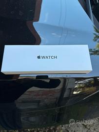 Apple Watch SE (Gen 2) 44mm Midnight AI Mid Sb M/L