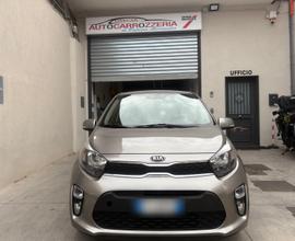 KIA Picanto 1.0 12V 5P X Line (49 kw)