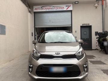 KIA Picanto 1.0 12V 5P X Line (49 kw)